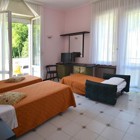 Hotel Salus Sant'Andrea Bagni ภายนอก รูปภาพ