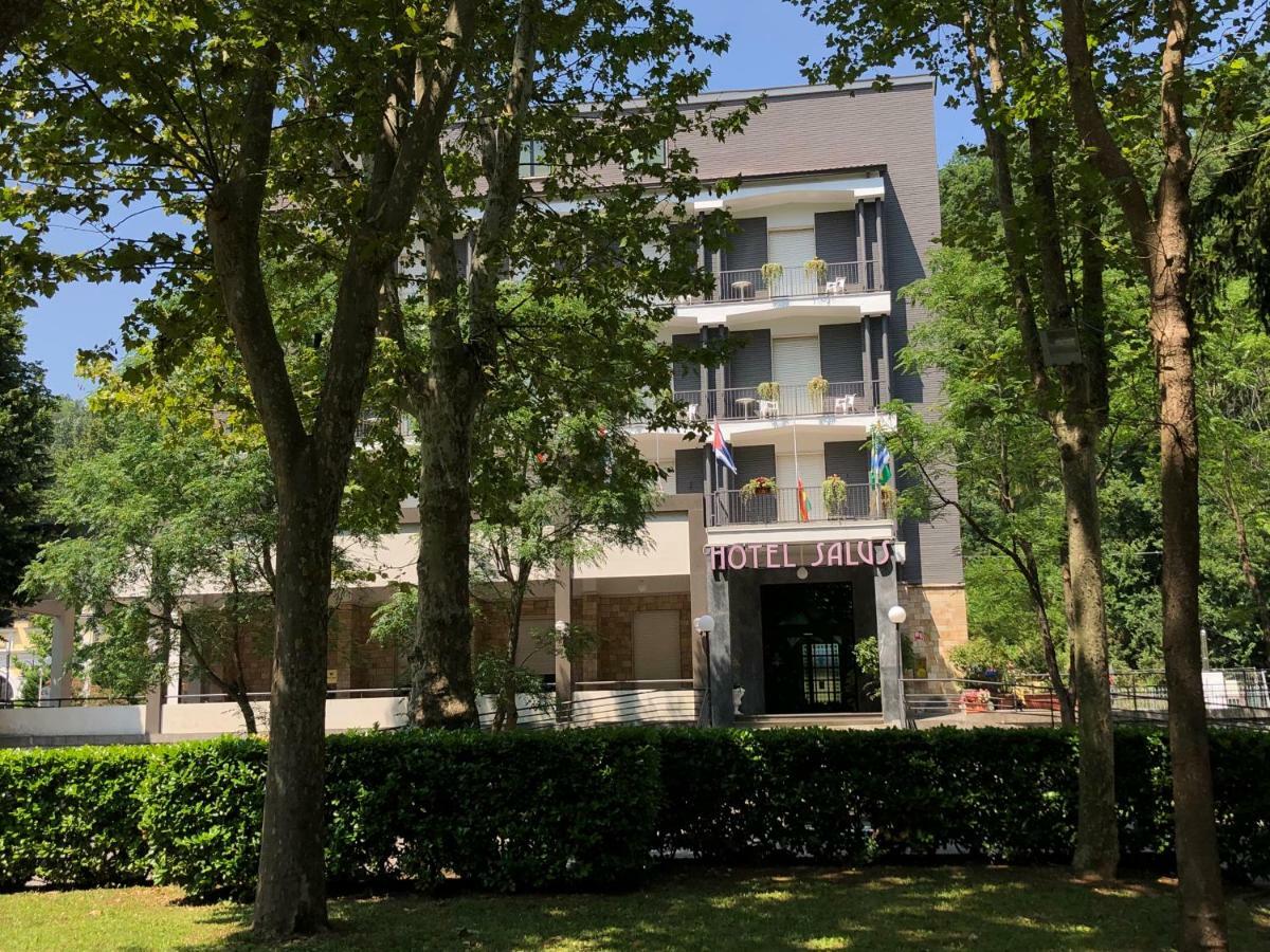 Hotel Salus Sant'Andrea Bagni ภายนอก รูปภาพ