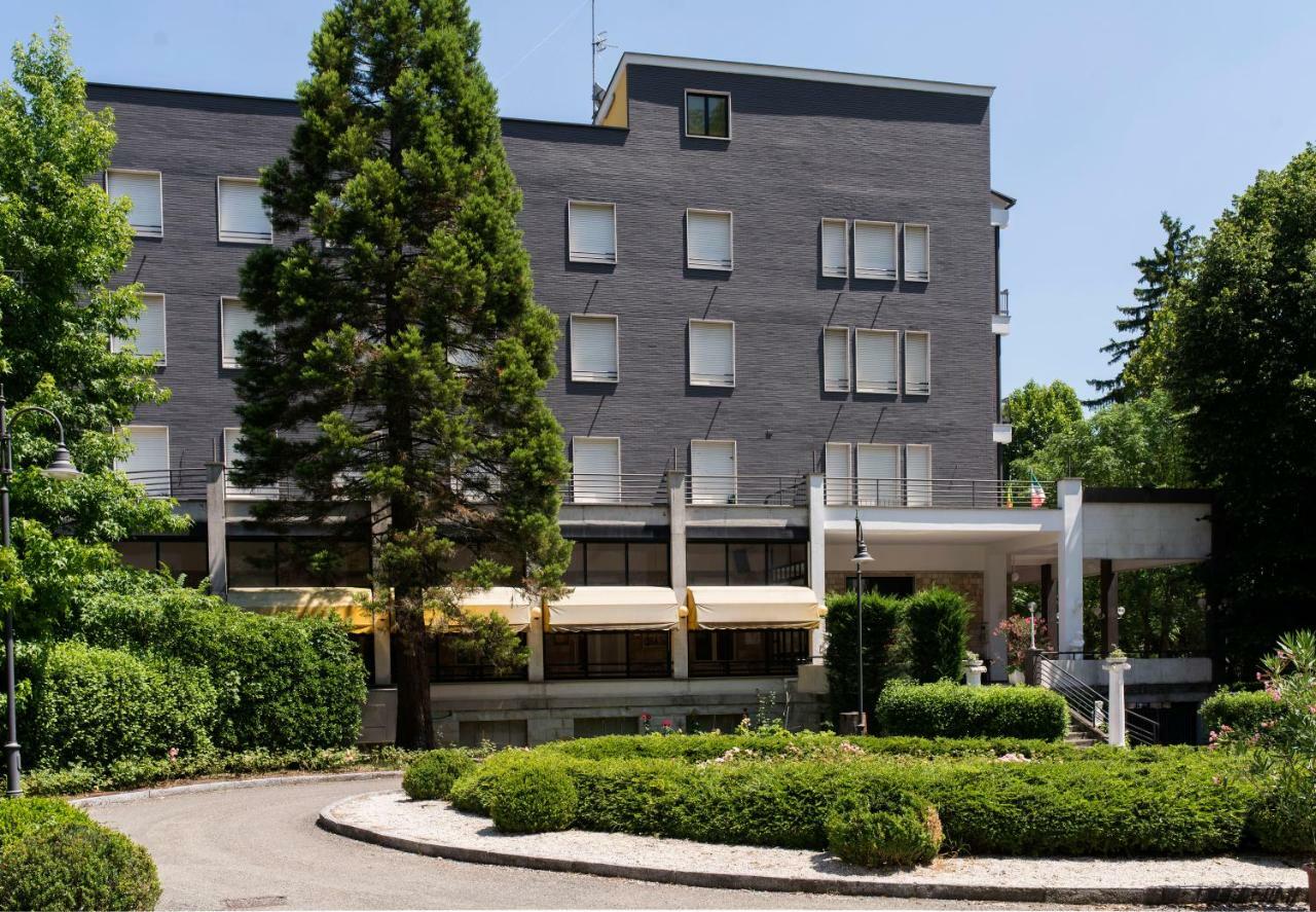 Hotel Salus Sant'Andrea Bagni ภายนอก รูปภาพ