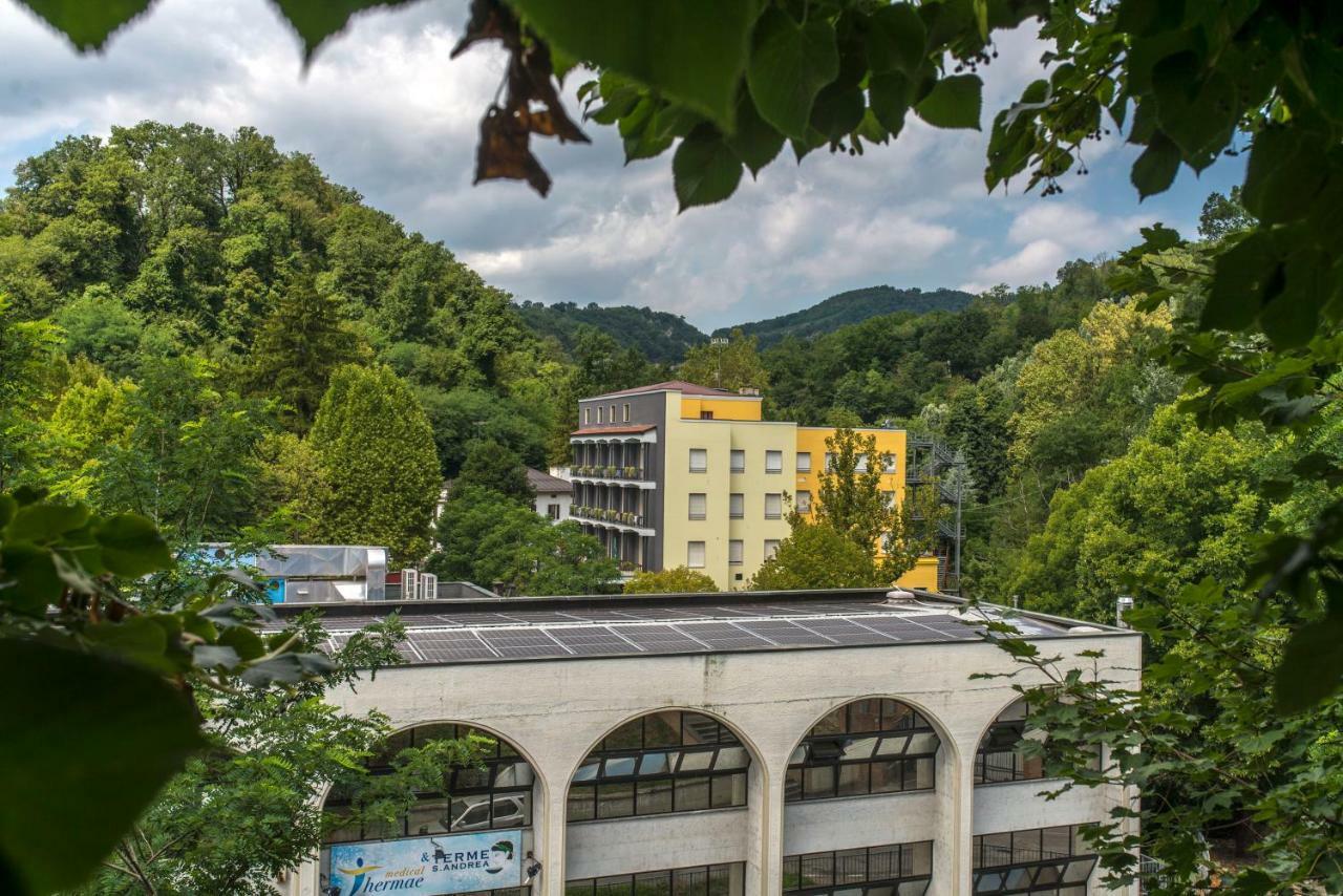 Hotel Salus Sant'Andrea Bagni ภายนอก รูปภาพ